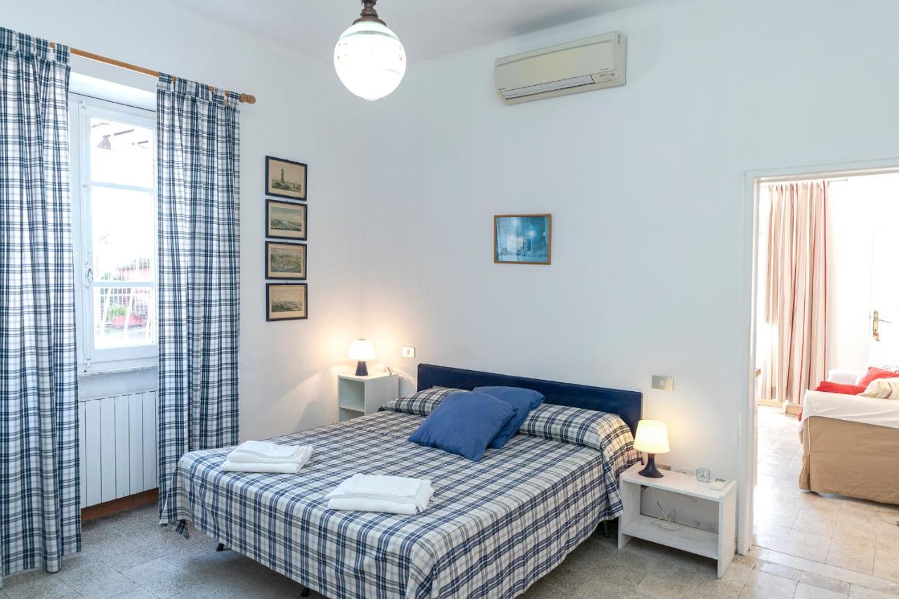 Fattoria Battilana Guest House Marina Di Carrara Bagian luar foto