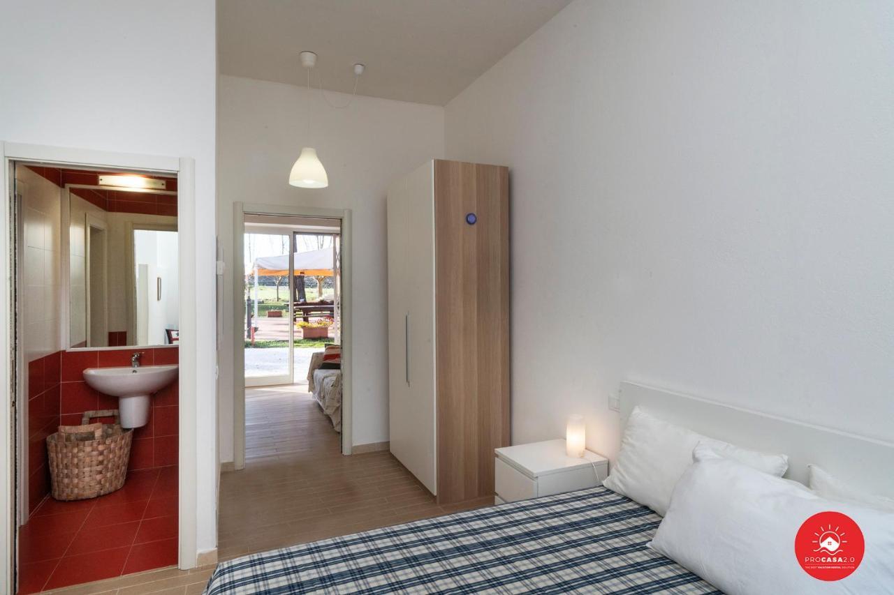 Fattoria Battilana Guest House Marina Di Carrara Bagian luar foto